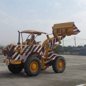 V-4-300 x 300xc  